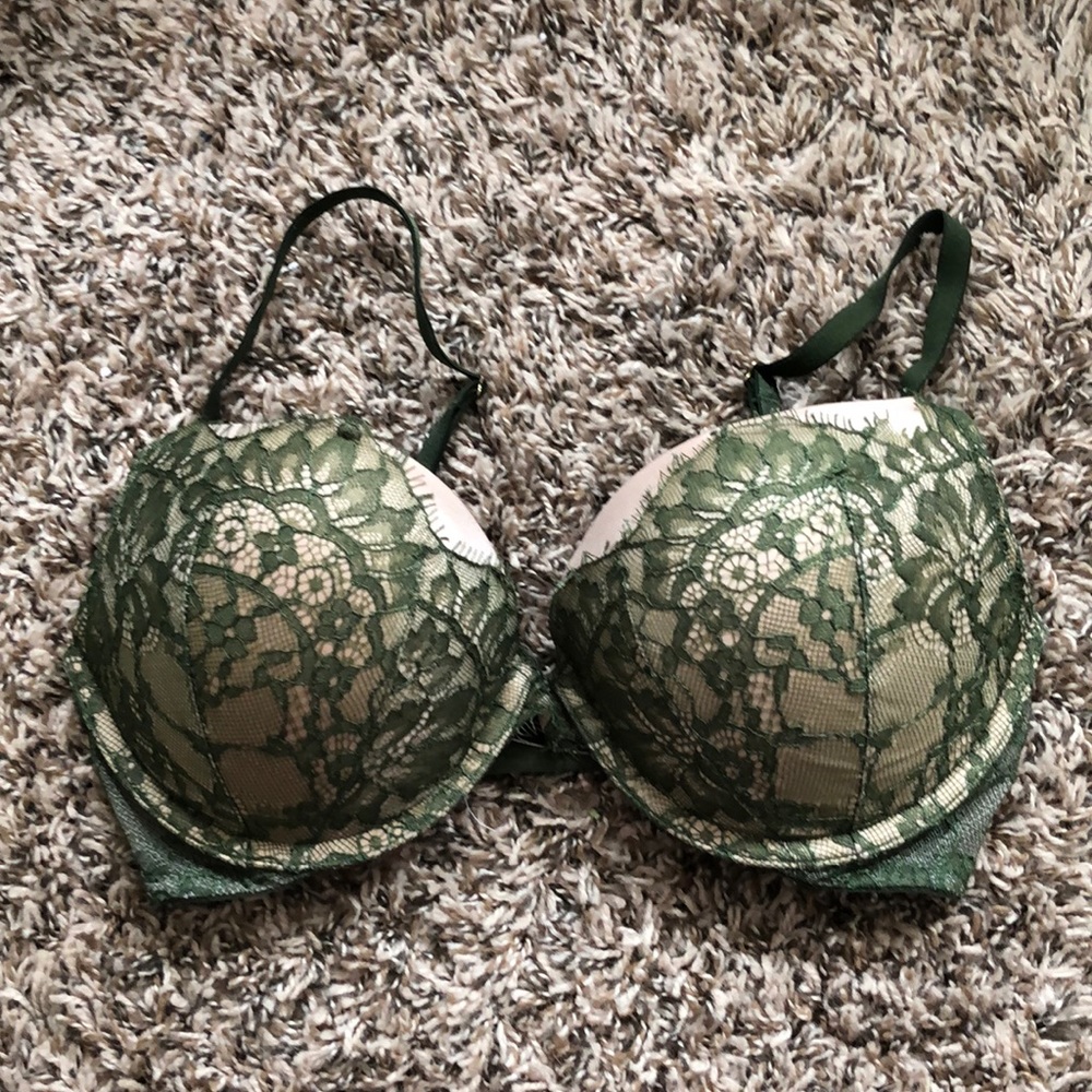VS Green Lace Nude Push Up Bra